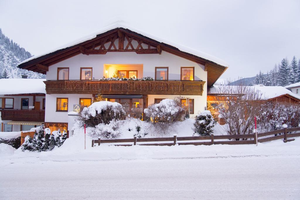 Alpen Appartements Marlene Ehrwald Zewnętrze zdjęcie